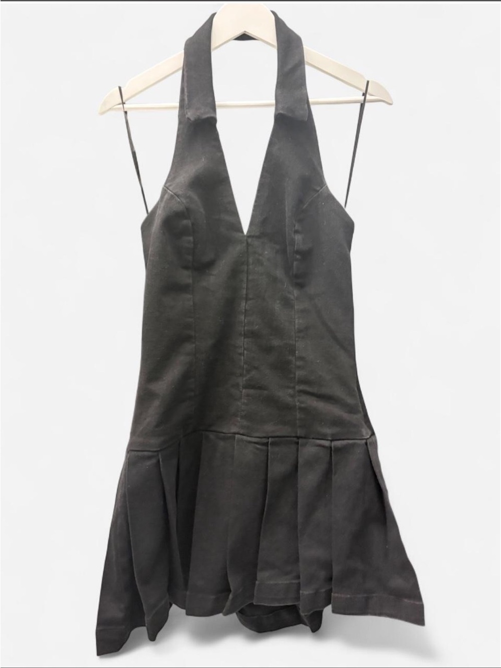 Halter V-Neck Denim Black Dress with Pleated Skirt